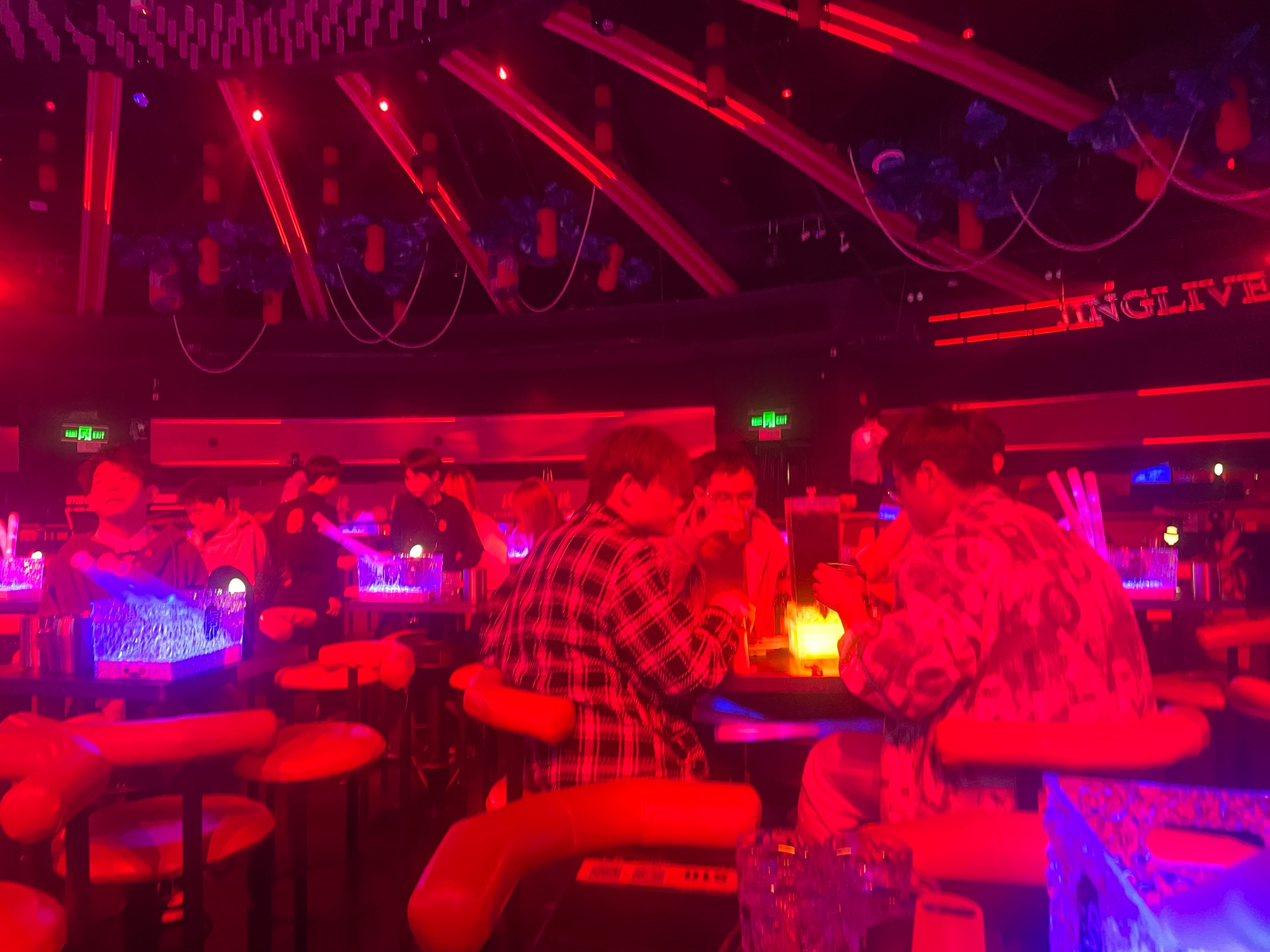 毕节商务ktv怎么玩尽享娱乐乐趣-金沙县ktv预定